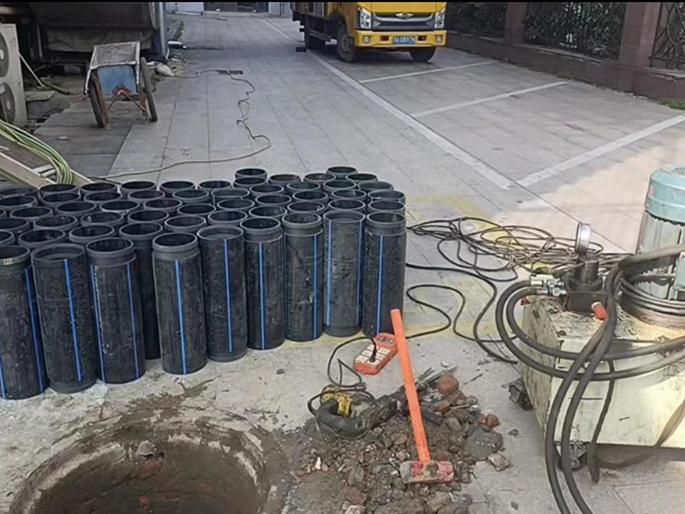 托里PE置换管厂家 DN315置换管 非开挖管短管置换